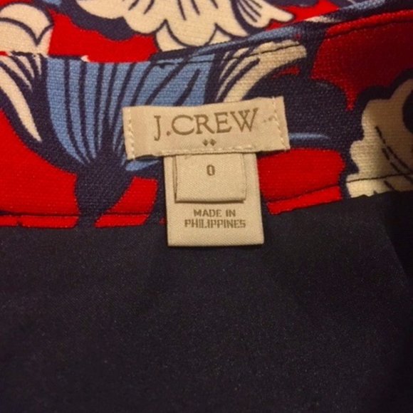J Crew Pencil Skirt Size 0: Red/Blue Floral - Picture 4 of 4
